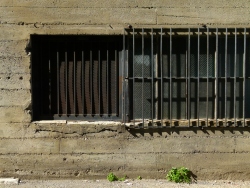 p2010084